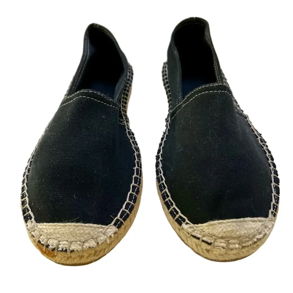 Urban Outfitters Espadrilles Black Size 9 Flats Shoes Slip Ons EUC Women’s